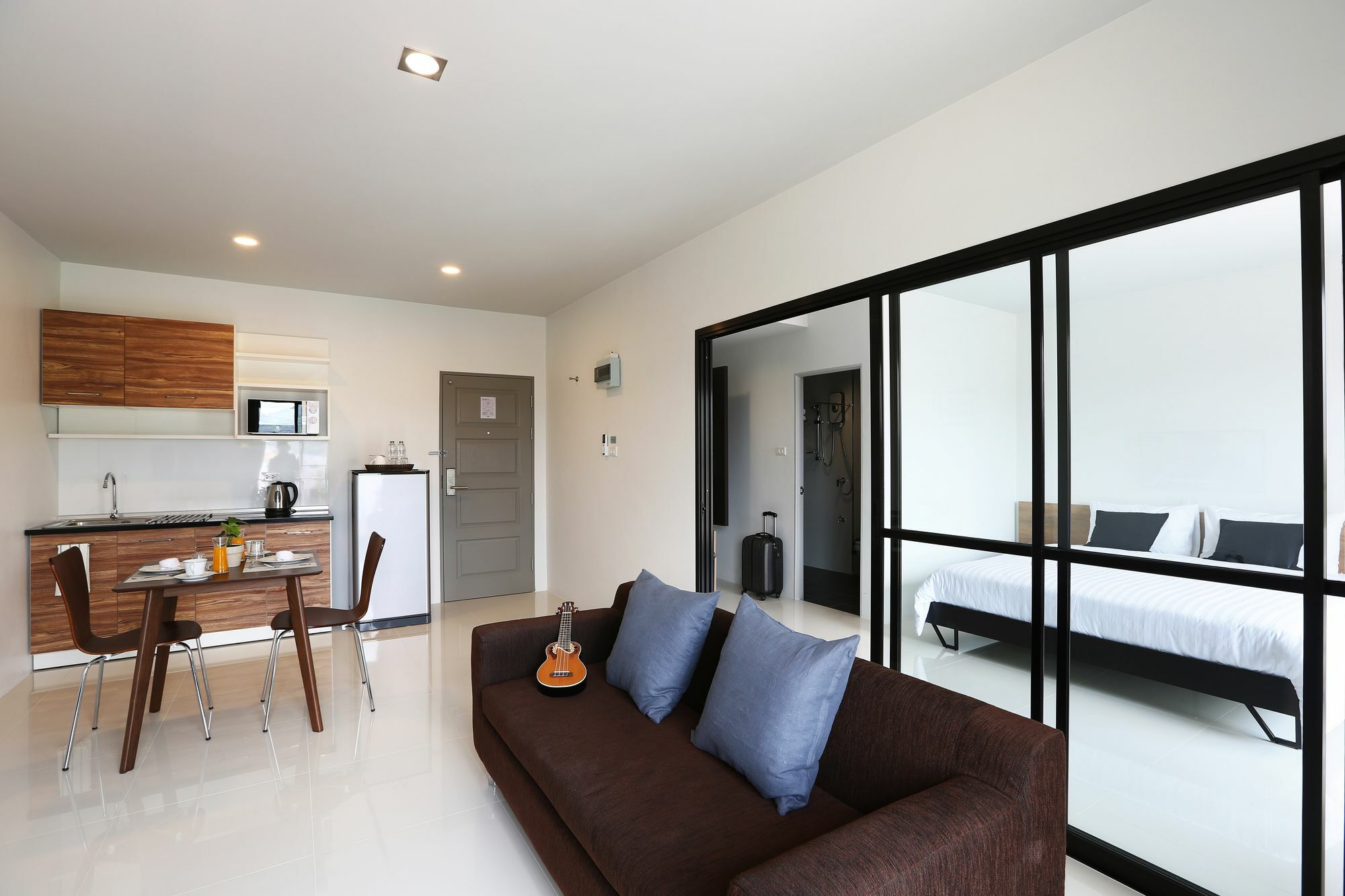 Sukh Serviced Apartment Ban Kho Hong Exterior photo